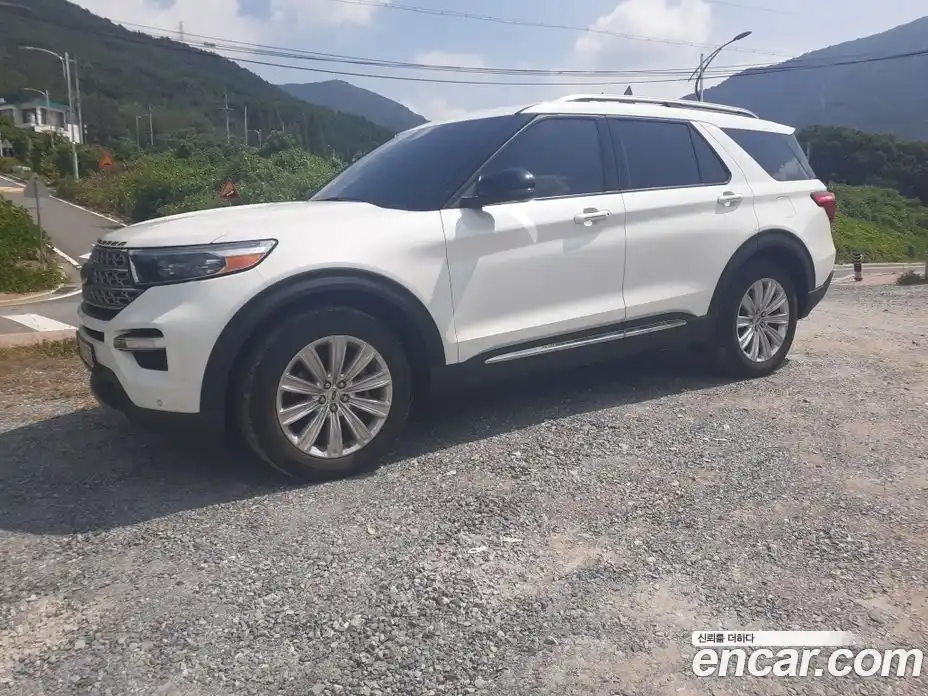 Ford Explorer 2022 2.3 гидро в Москве № 235696, фото 3