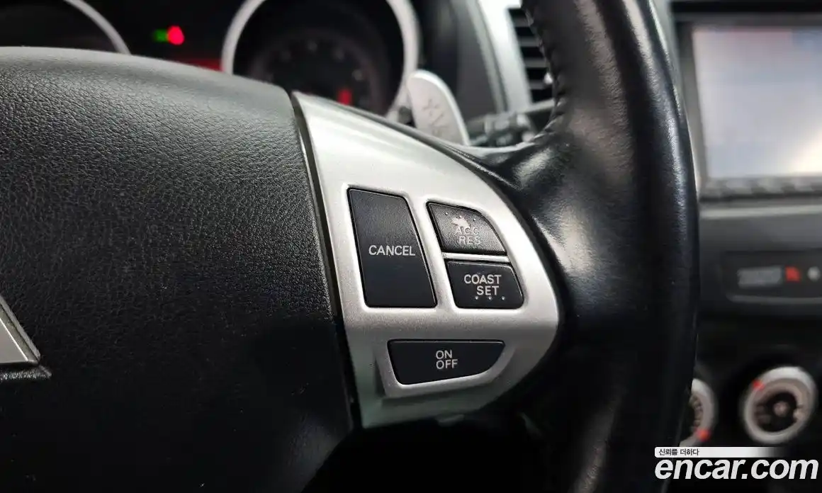 Mitsubishi Outlander 2008 3.0 гидро в Москве № 236142, фото 12