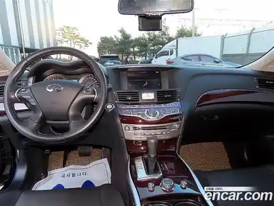 Infiniti Q70 2019 3.7 гидро в Москве № 256210, миниатюра 7