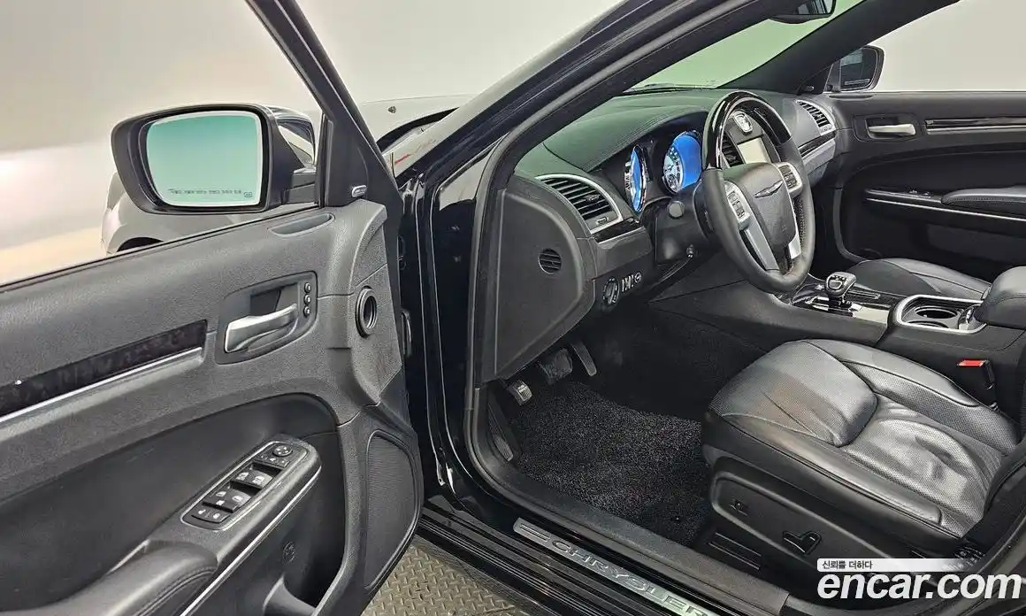 Chrysler 300C 2014 3.6 гидро в Москве № 256744, фото 11