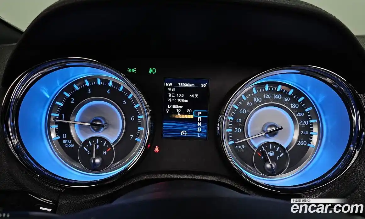 Chrysler 300C 2014 3.6 гидро в Москве № 256744, фото 8