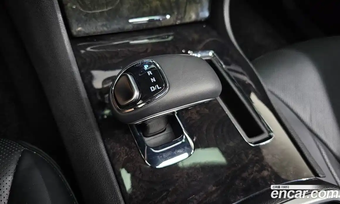 Chrysler 300C 2014 3.6 гидро в Москве № 256744, фото 9