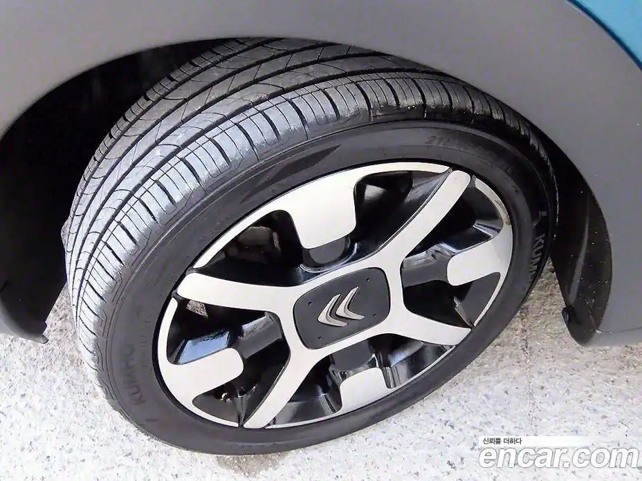 Citroen C4 Cactus 2019 1.5 гидро в Москве № 256836, фото 19