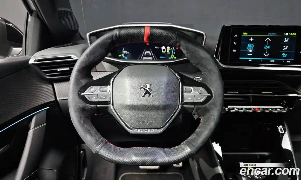 Peugeot 208 2022 0.1 гидро в Москве № 257166, фото 13