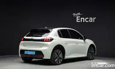 Peugeot 208 2022 0.1 гидро в Москве № 257166, миниатюра 2