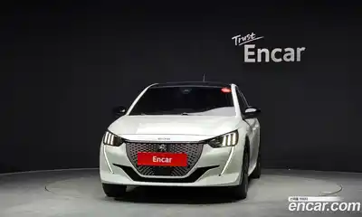 Peugeot 208 2022 0.1 гидро в Москве № 257166, миниатюра 3