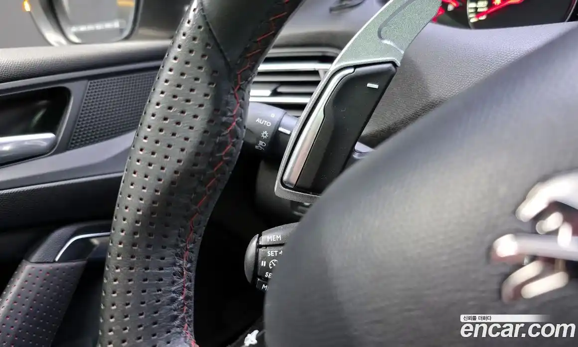 Peugeot 308 2018 1.6 гидро в Москве № 258140, фото 17