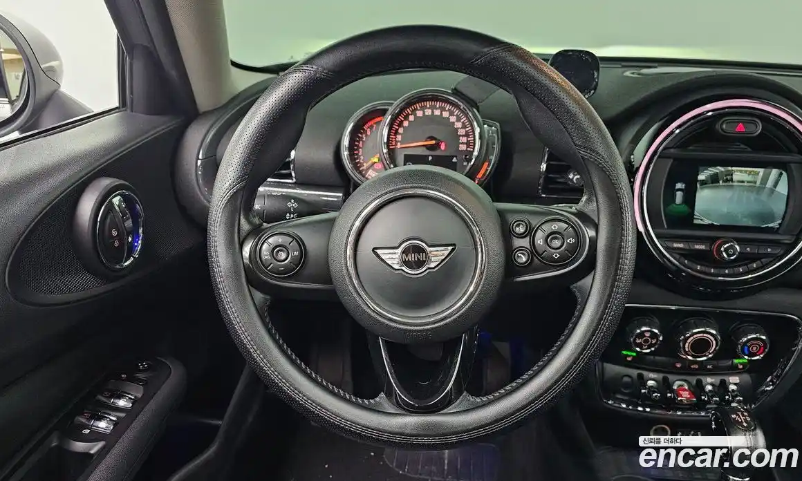 Mini Clubman 2018 1.5 гидро в Москве № 271954, фото 13