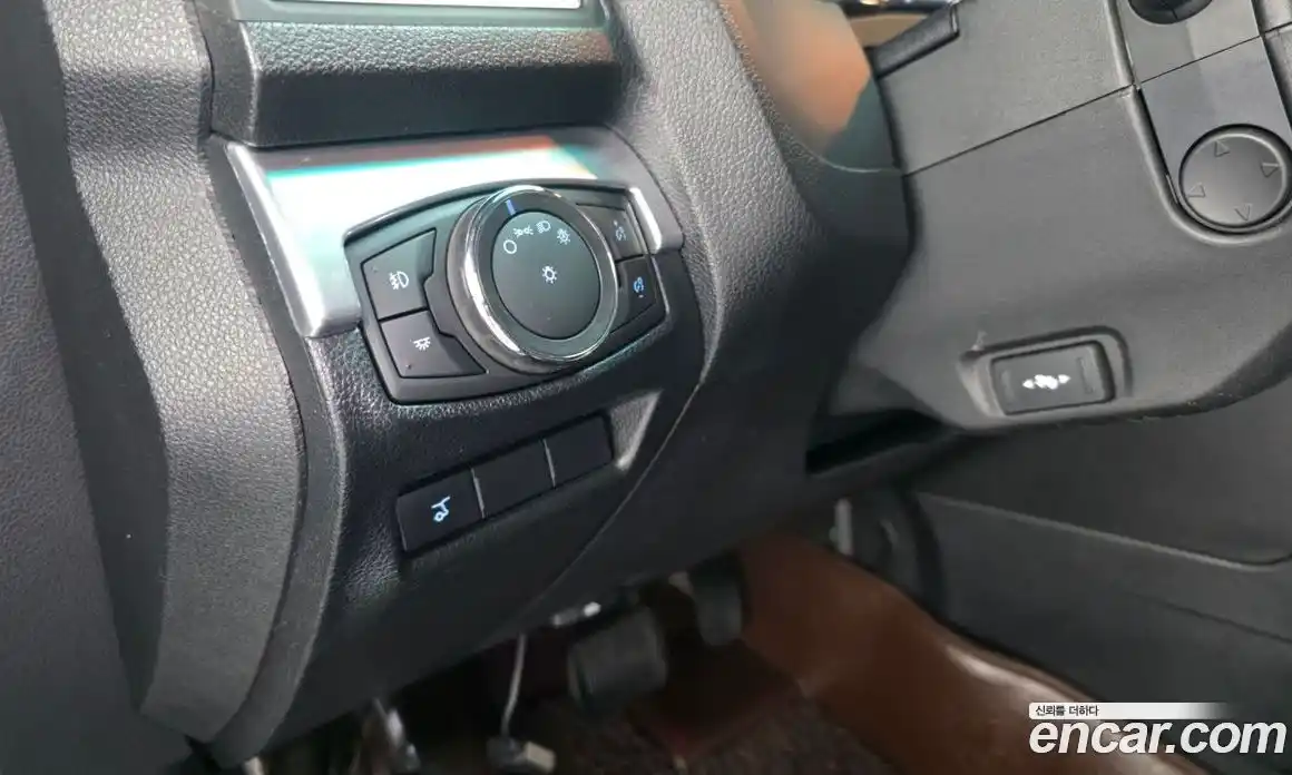 Ford Explorer 2015 2.3 гидро в Москве № 280561, фото 17