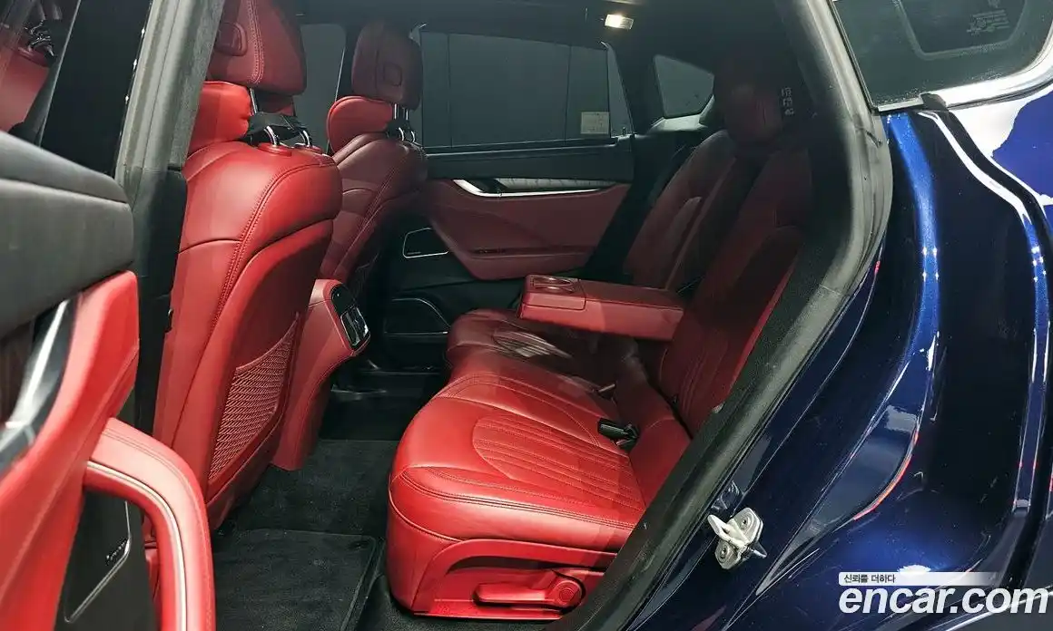 Maserati Levante 2017 3.0 гидро в Москве № 283011, фото 11