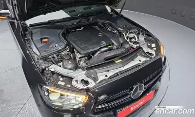 Mercedes-Benz E-Class 2022 2.0 гидро, миниатюра 6