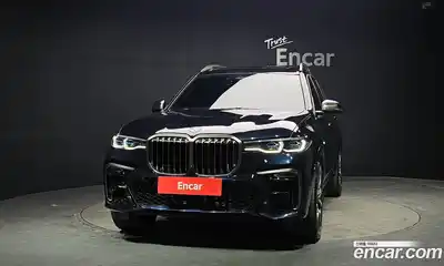 BMW X7 2022 4.4 гидро в Москве № 305030, миниатюра 3