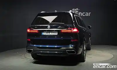 BMW X7 2022 4.4 гидро в Москве № 305030, миниатюра 4