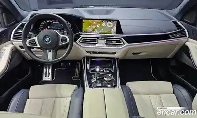 BMW X7 2022 4.4 гидро в Москве № 305030, миниатюра 7