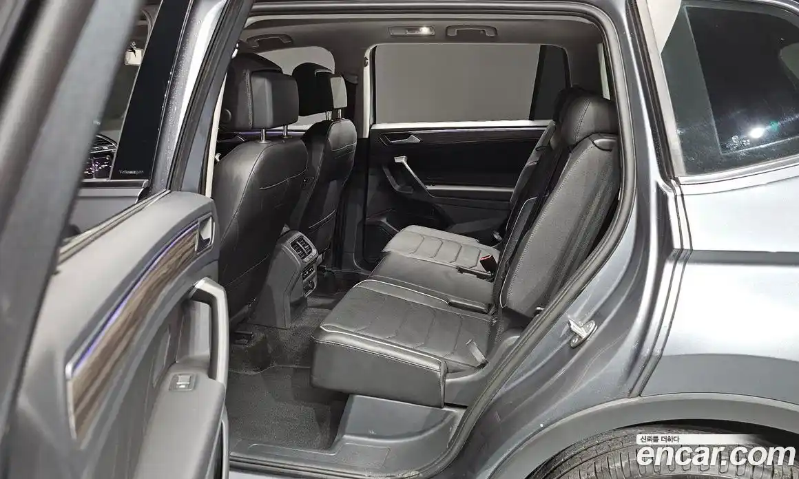 Volkswagen Tiguan 2024 2.0 гидро в Москве № 317769, фото 11