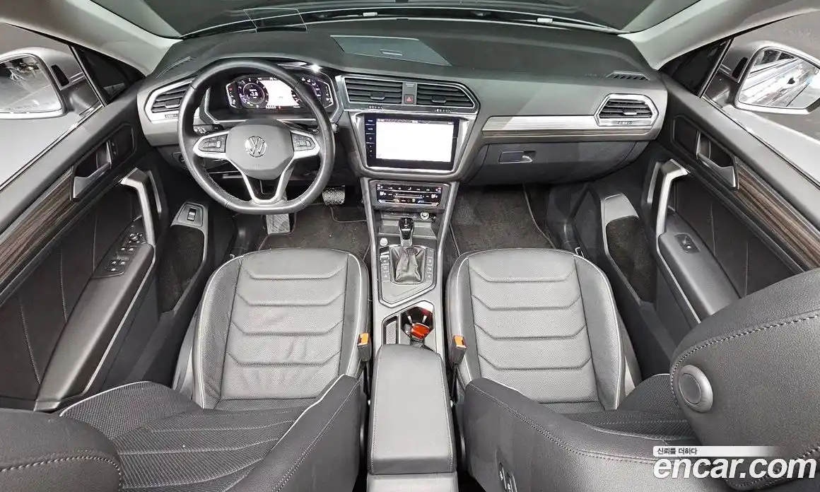 Volkswagen Tiguan 2024 2.0 гидро в Москве № 317769, фото 7