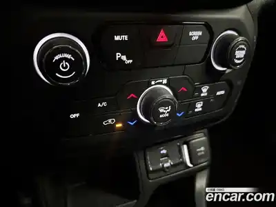 Jeep Renegade 2021 2.4 гидро в Москве № 360593, миниатюра 11