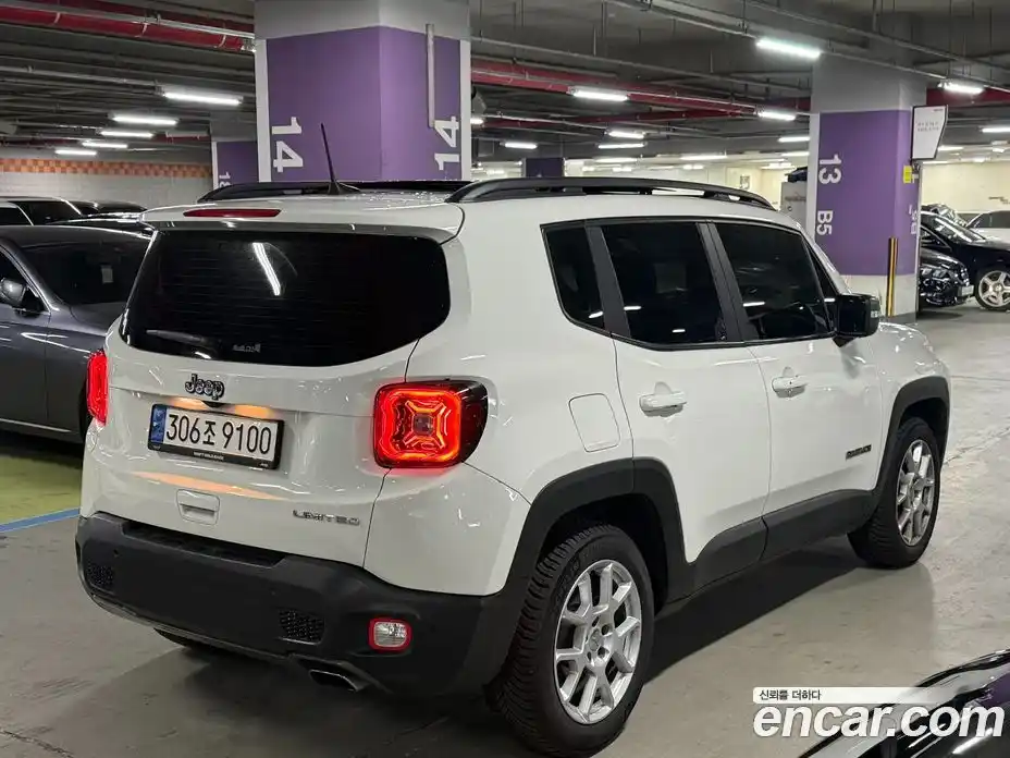 Jeep Renegade 2021 2.4 гидро в Москве № 360593, фото 4