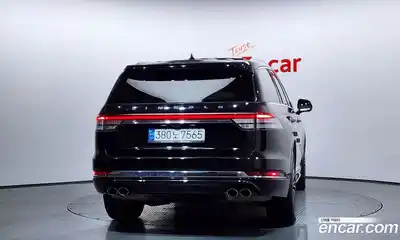 Lincoln Aviator 2022 3.0 гидро в Москве № 363534, миниатюра 4