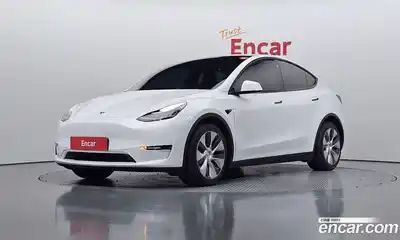 Tesla Model Y, 2022