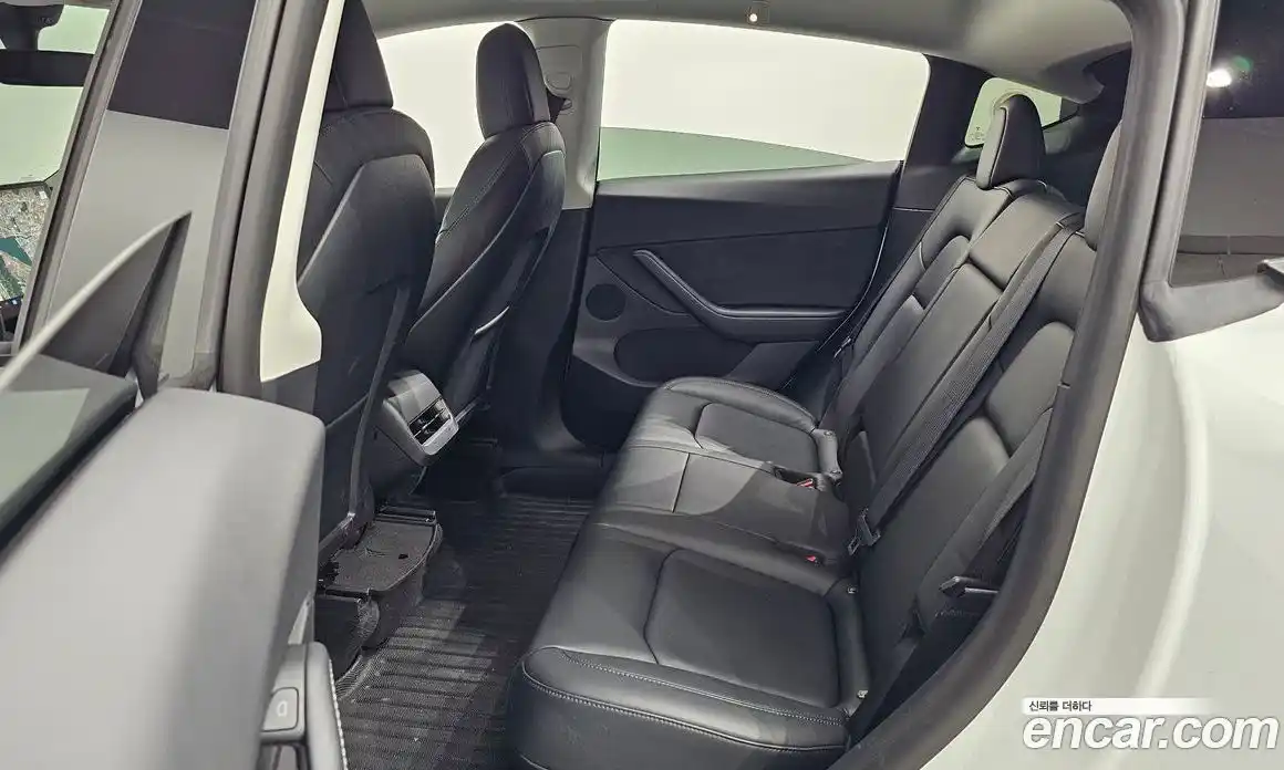 Tesla Model Y 2022 0.2 гидро в Москве № 419361, фото 12