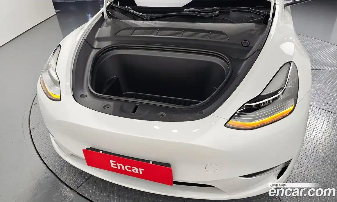 Tesla Model Y 2022 0.2 гидро в Москве № 419361, фото 6