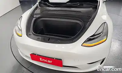 Tesla Model Y 2022 0.2 гидро в Москве № 419361, миниатюра 6