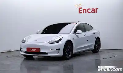 Tesla Model 3, 2020