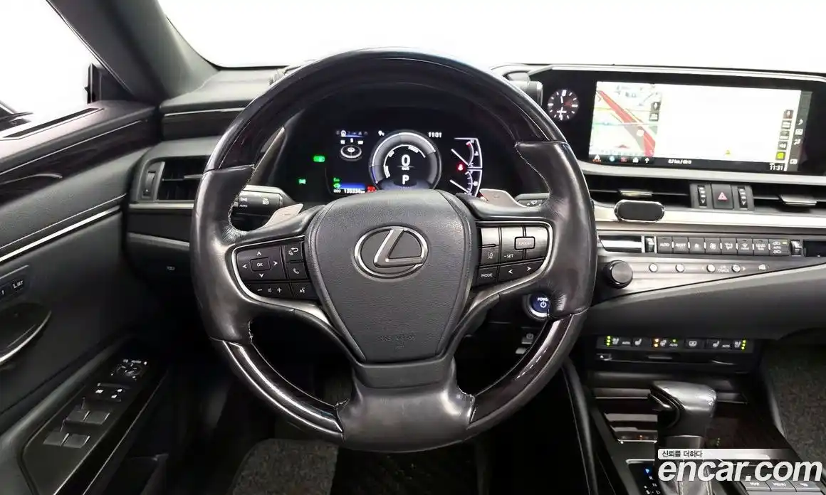 Lexus ES 2019 2.5 гидро в Москве № 466009, фото 13