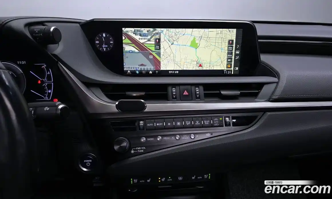 Lexus ES 2019 2.5 гидро в Москве № 466009, фото 14