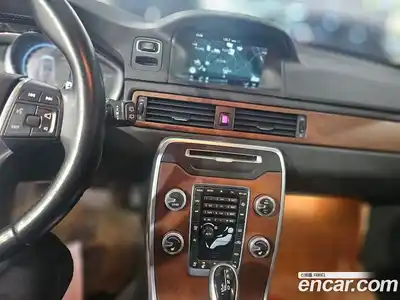 Volvo XC70 2016 2.0 гидро в Москве № 470149, миниатюра 12