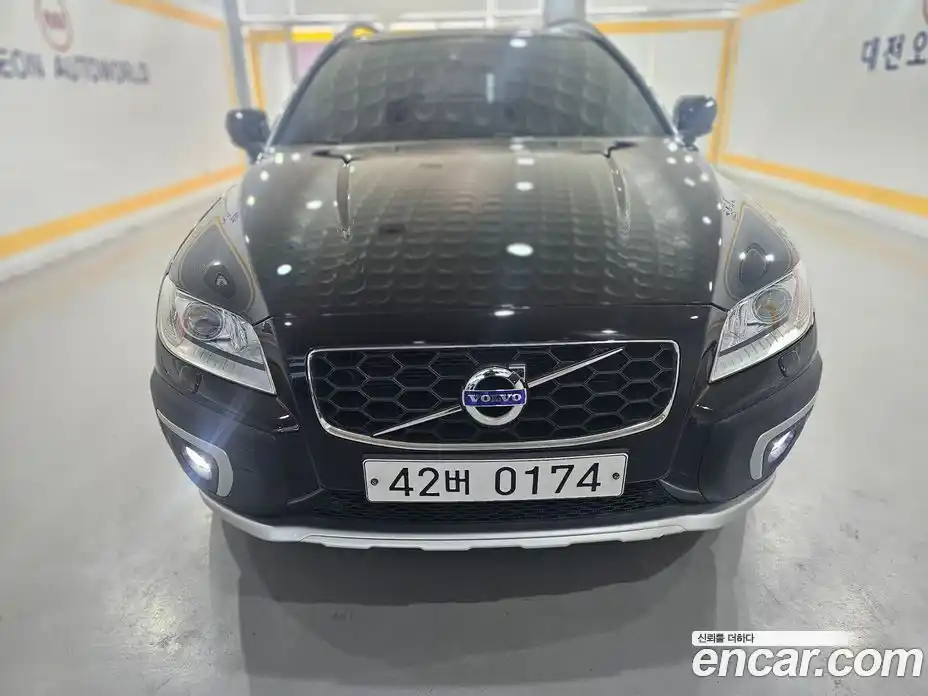 Volvo XC70 2016 2.0 гидро в Москве № 470149, фото 3