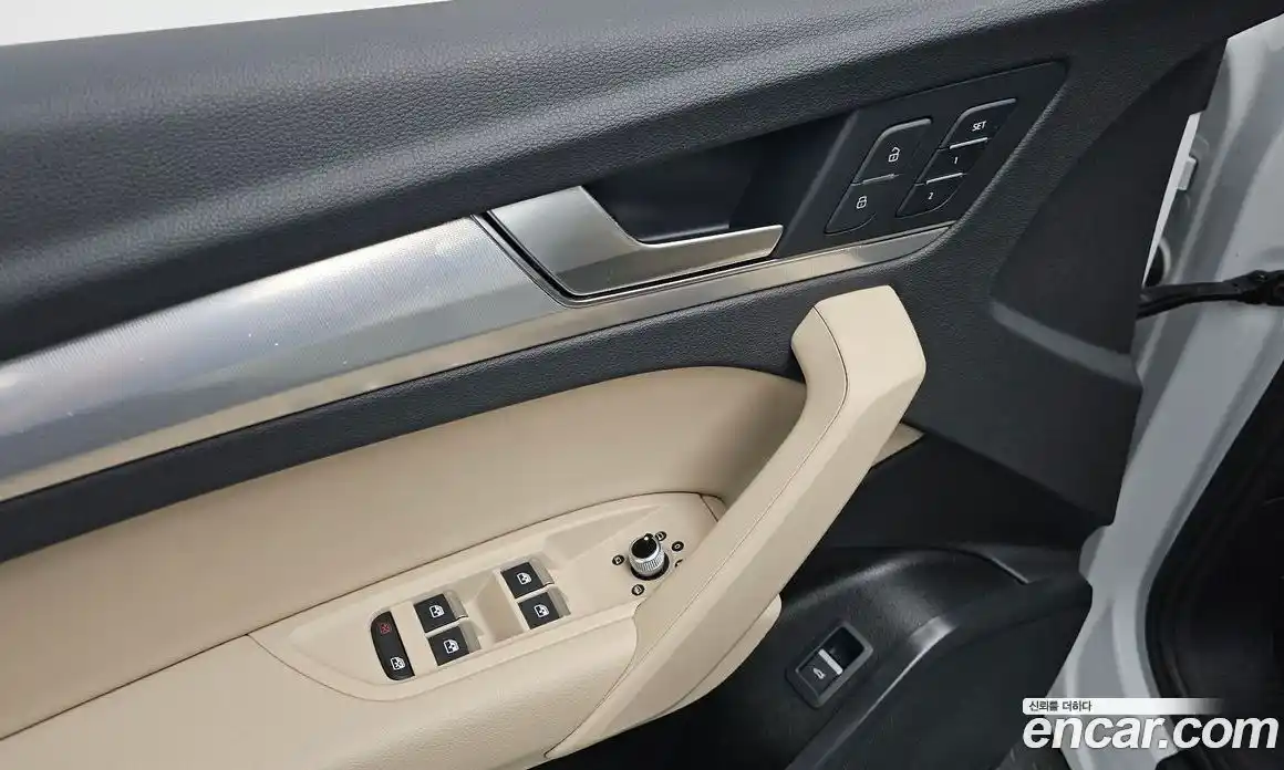 Audi Q5 2021 2.0 гидро в Москве № 497048, фото 17