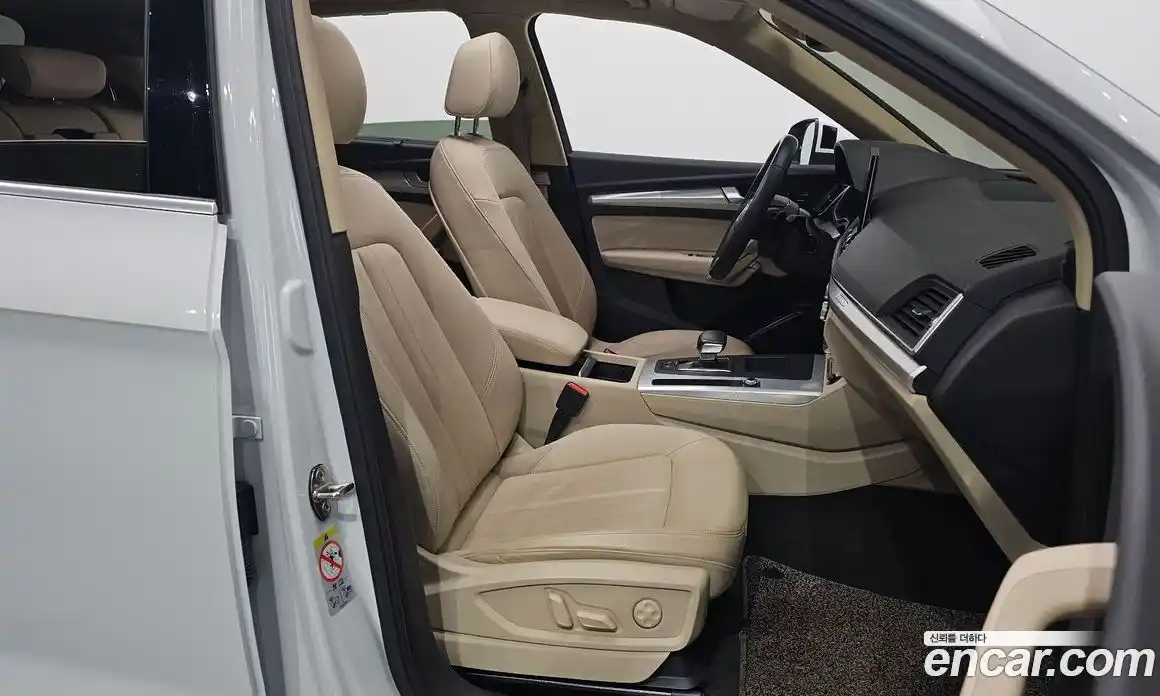 Audi Q5 2021 2.0 гидро в Москве № 497048, фото 10