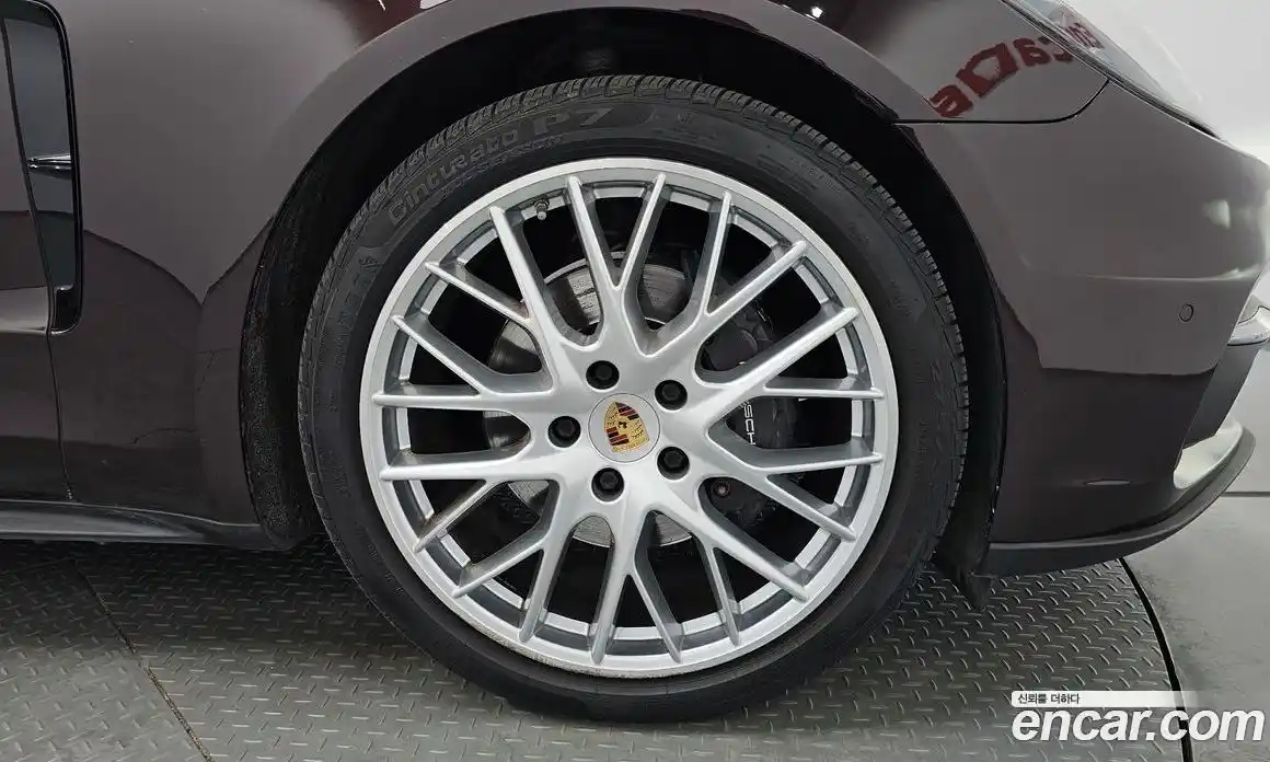 Porsche Panamera 2018 3.0 гидро в Москве № 498258, фото 4