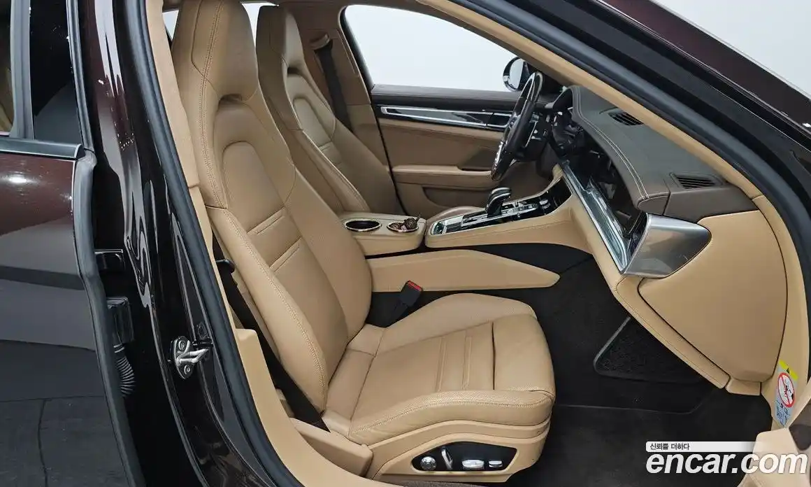 Porsche Panamera 2018 3.0 гидро в Москве № 498258, фото 10