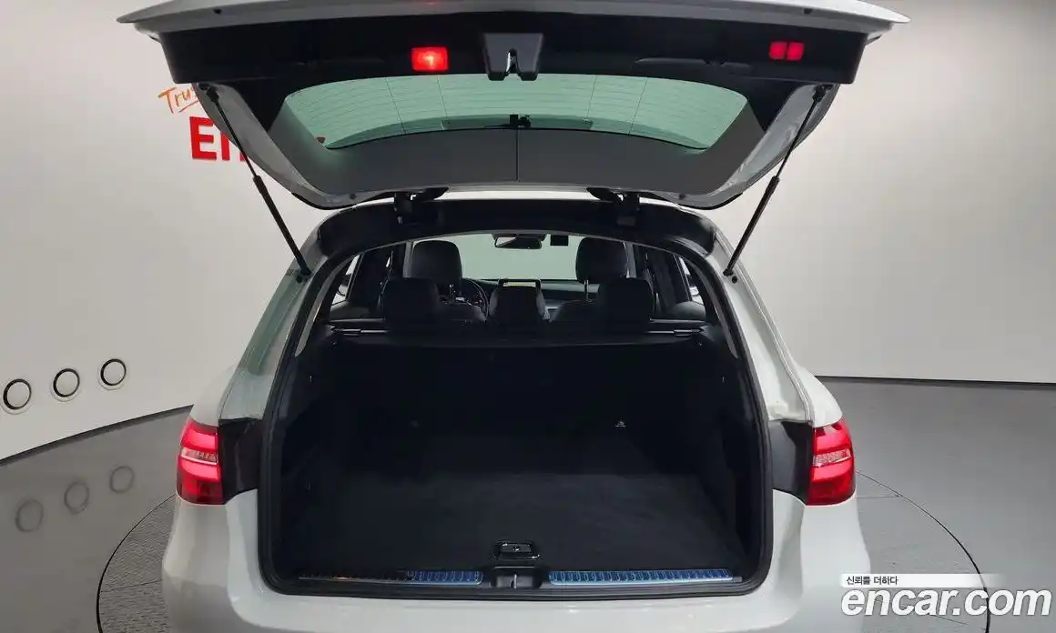 Mercedes-Benz GLC-Class 2019 2.0 гидро в Москве № 542339, фото 20