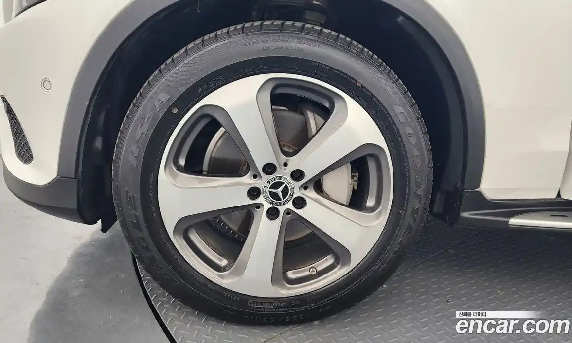 Mercedes-Benz GLC-Class 2019 2.0 гидро в Москве № 542339, фото 5