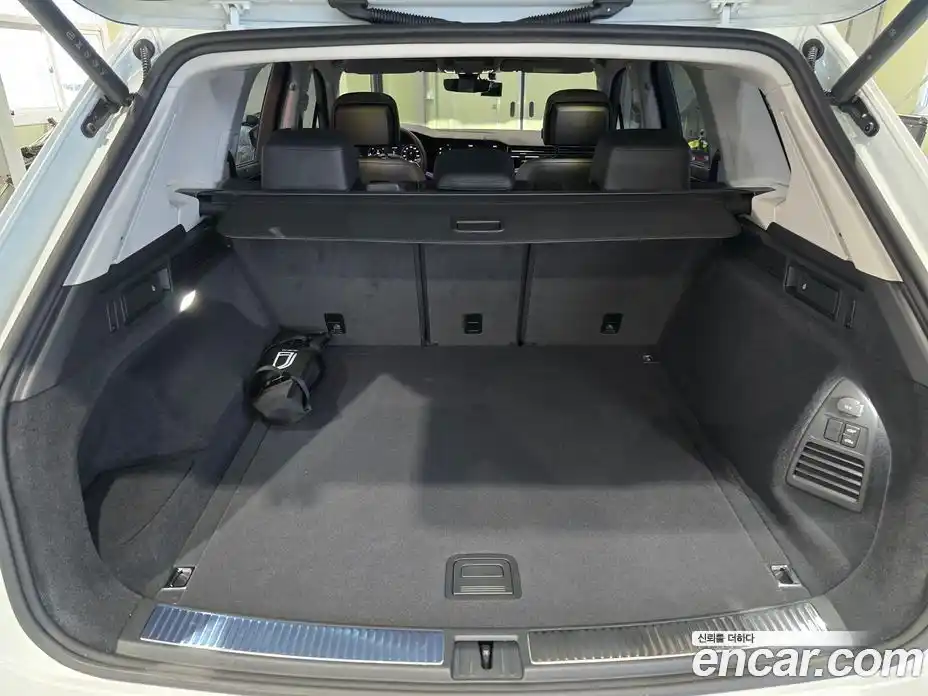 Volkswagen Touareg 2024 3.0 гидро в Москве № 547193, фото 15