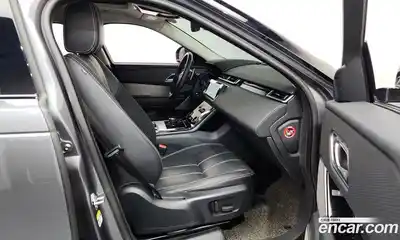 Land Rover Range-Rover Velar 2017 3.0 гидро в Москве № 627430, миниатюра 11
