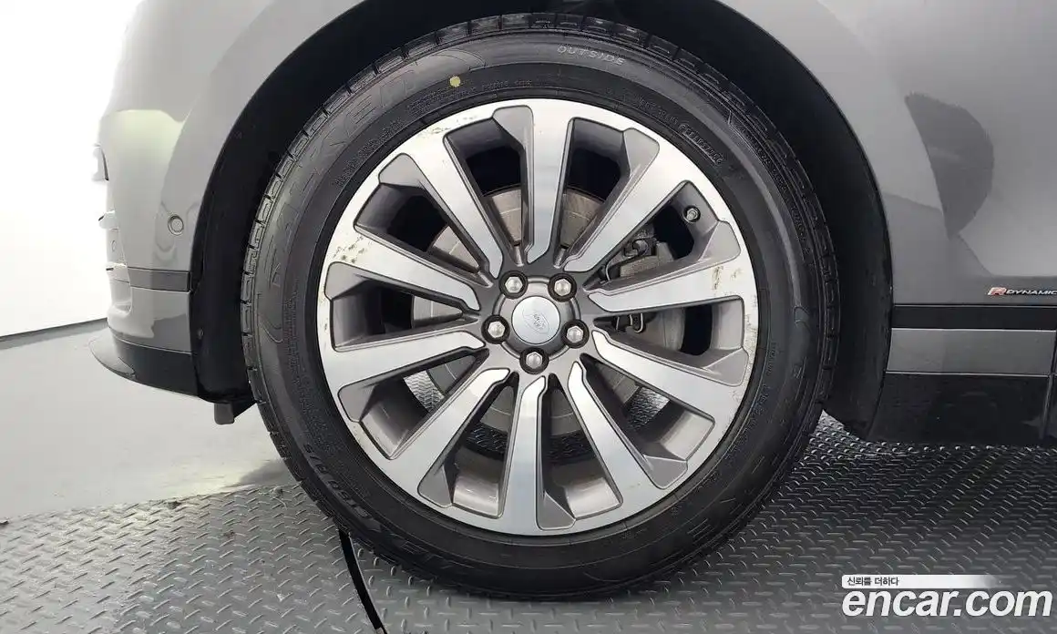 Land Rover Range-Rover Velar 2017 3.0 гидро в Москве № 627430, фото 5
