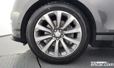 Land Rover Range-Rover Velar 2017 3.0 гидро в Москве № 627430, миниатюра 5