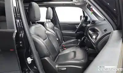Jeep Renegade 2019 2.4 гидро в Москве № 725316, миниатюра 11