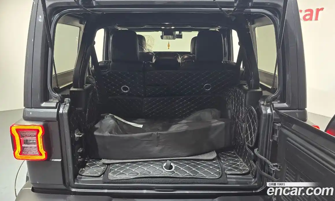 Jeep Wrangler 2022 2.0 гидро в Москве № 725330, фото 20