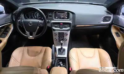 Volvo V40 2018 2.0 гидро в Москве № 749626, миниатюра 7
