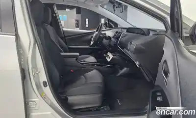 Toyota Prius 2018 1.8 гидро в Москве № 750295, миниатюра 11