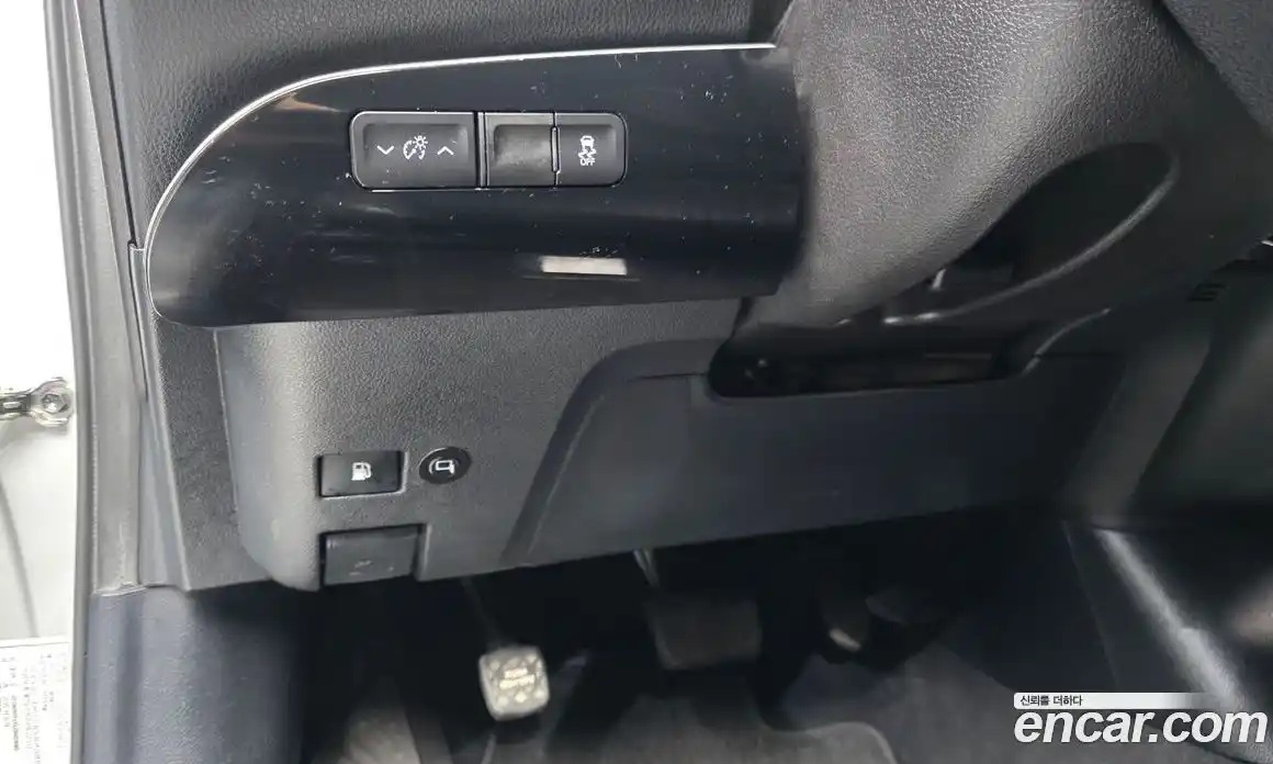 Toyota Prius 2018 1.8 гидро в Москве № 750295, фото 19