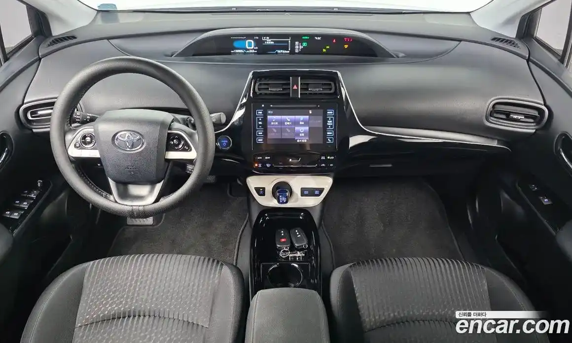 Toyota Prius 2018 1.8 гидро в Москве № 750295, фото 7