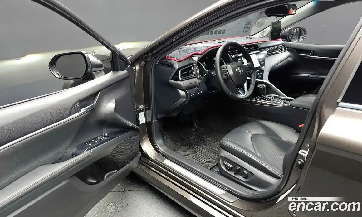 Toyota Camry 2018 2.5 гидро в Москве № 750298, фото 11