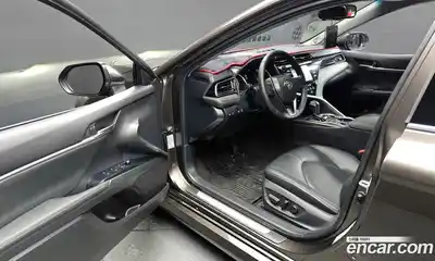 Toyota Camry 2018 2.5 гидро в Москве № 750298, миниатюра 11